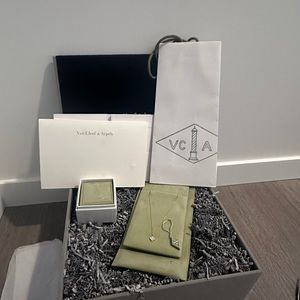 Authentic Van Cleef & Arpels VCA Gold Mother of Pearl Sweet Alhambra Necklace